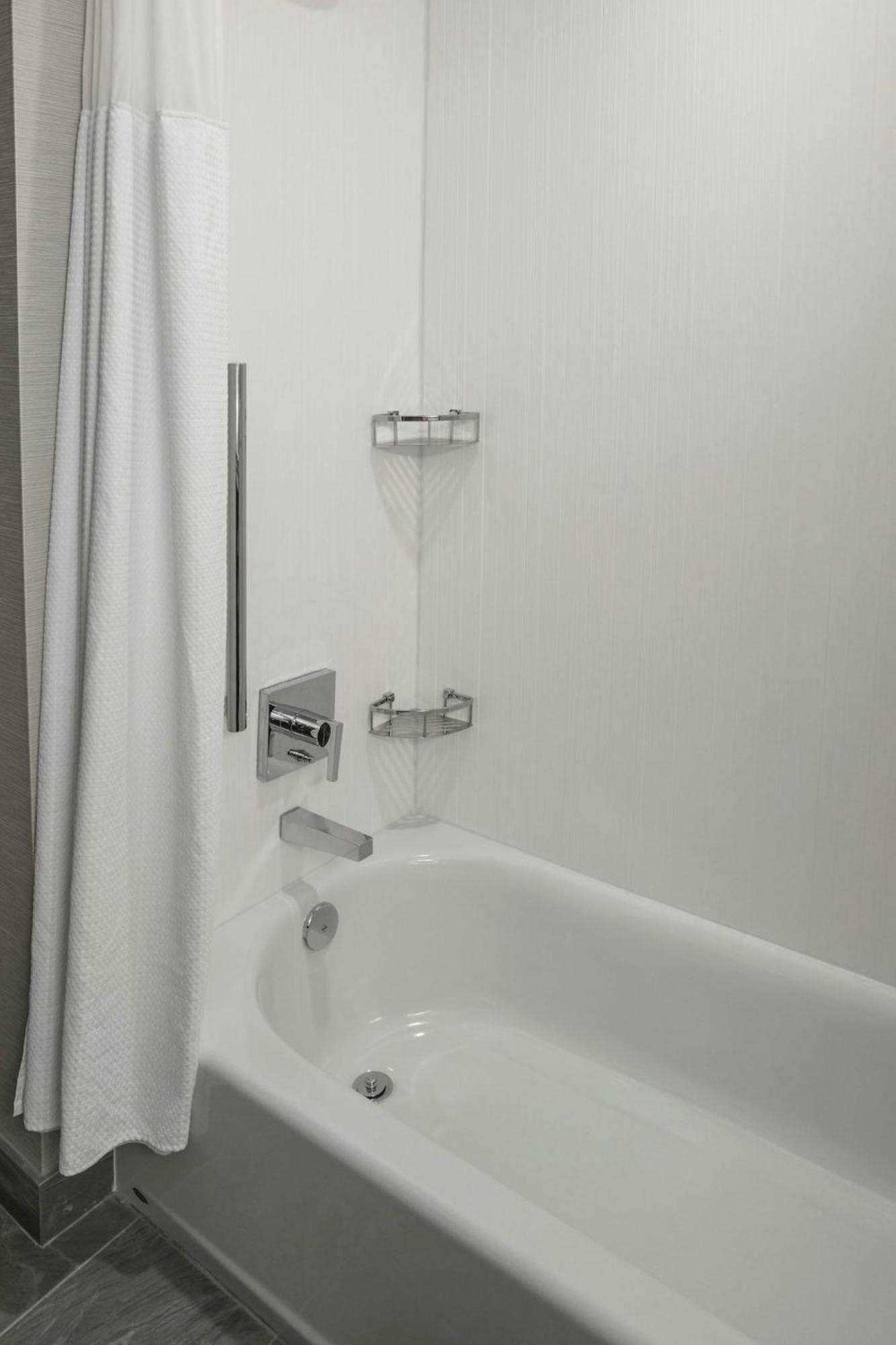 Courtyard By Marriott Indianapolis Fishers Eksteriør billede